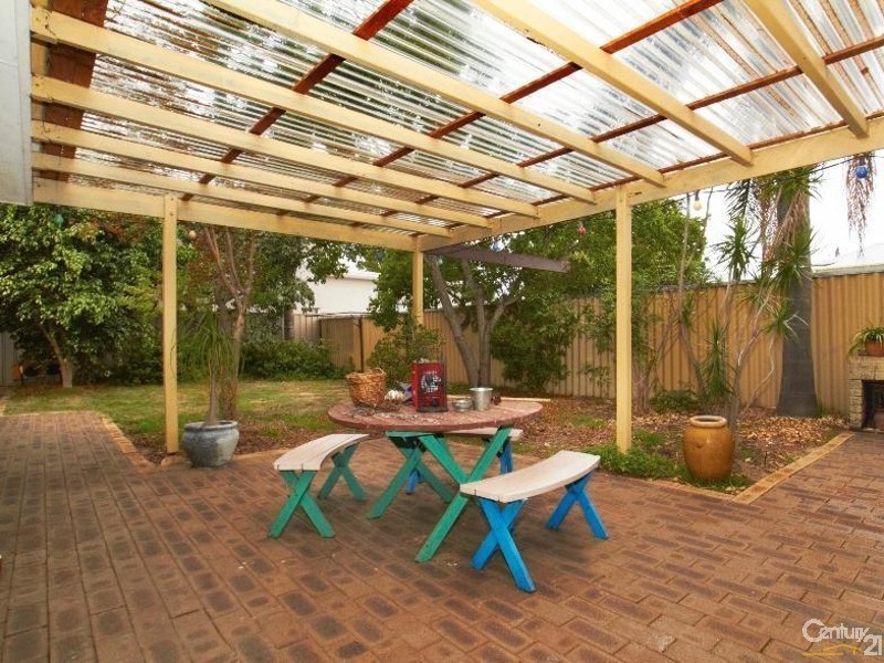 44a Holman Street, Alfred Cove WA 6154