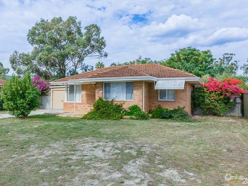 15 Broadley Place, Gosnells WA 6110