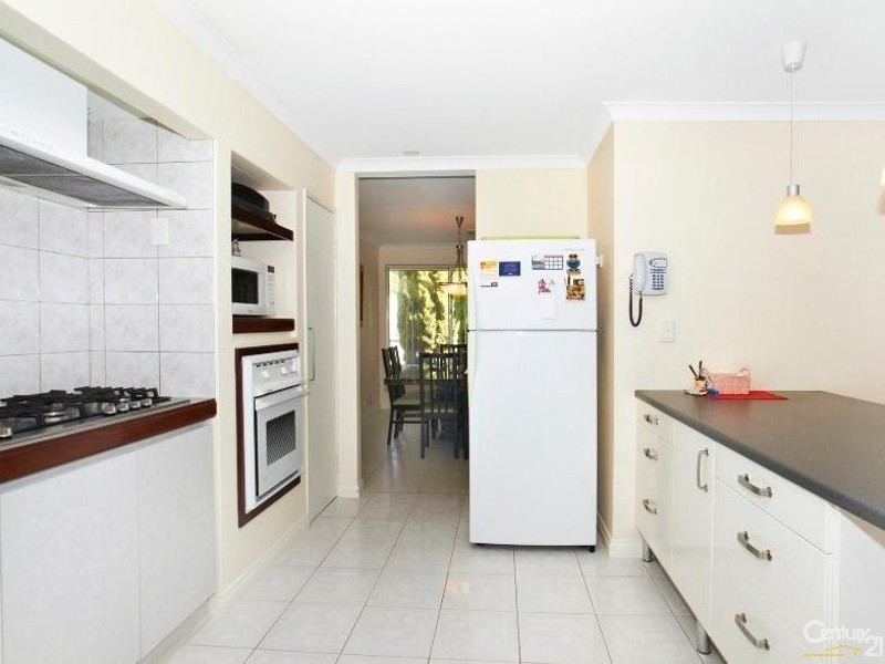 19 Treaty Oak Cove, Bibra Lake WA 6163