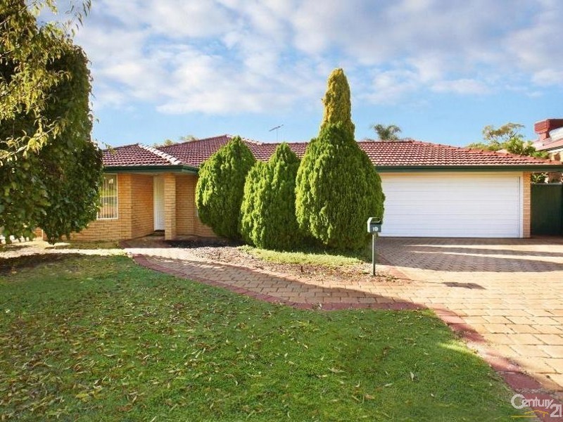 19 Treaty Oak Cove, Bibra Lake WA 6163