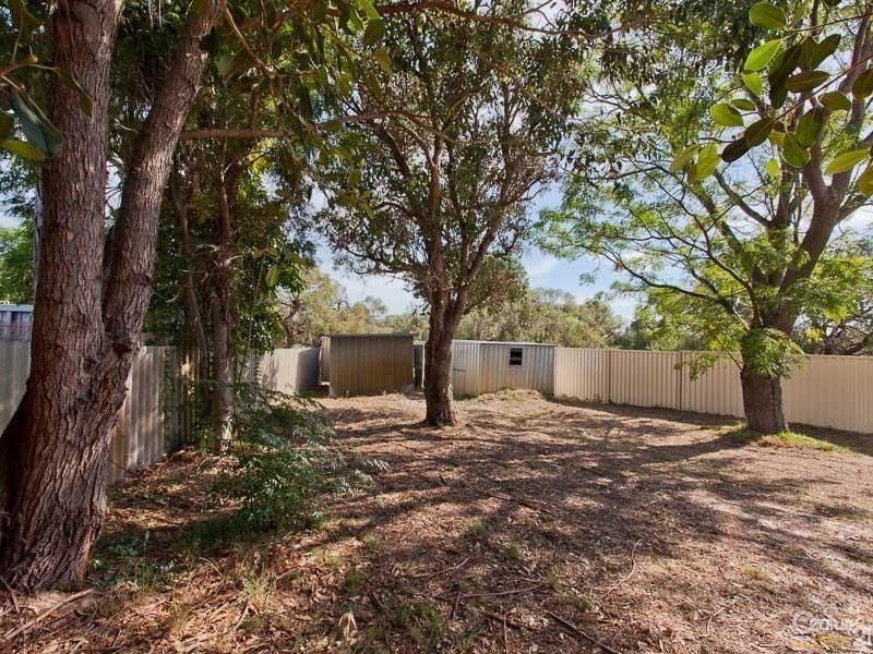 12 Durnsford Way, Camillo WA 6111