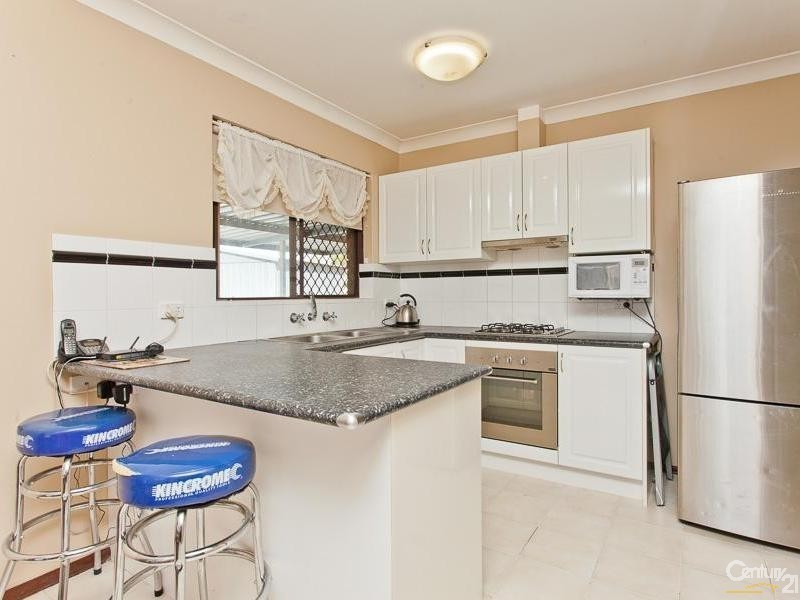 1 Lawrence Street, Gosnells WA 6110