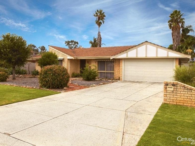 3 Maitland Place, Thornlie WA 6108