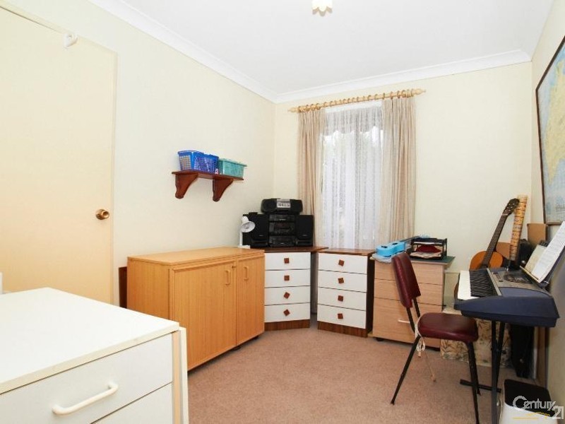 3 Maitland Place, Thornlie WA 6108