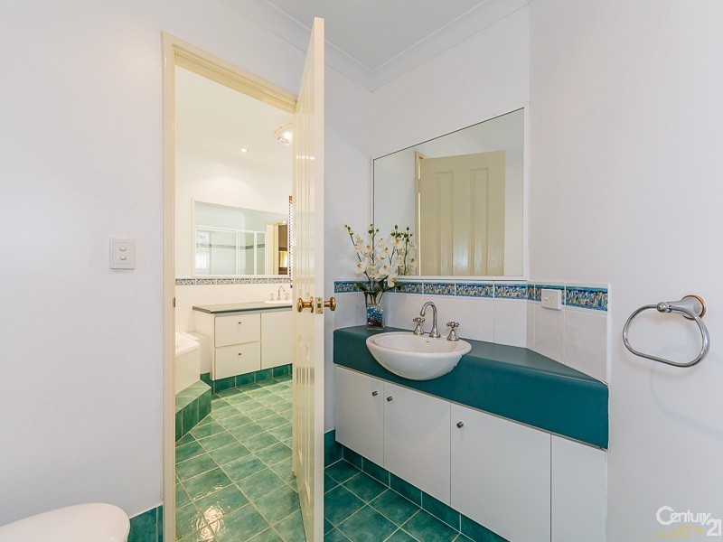 7 Haddon Way, Canning Vale WA 6155