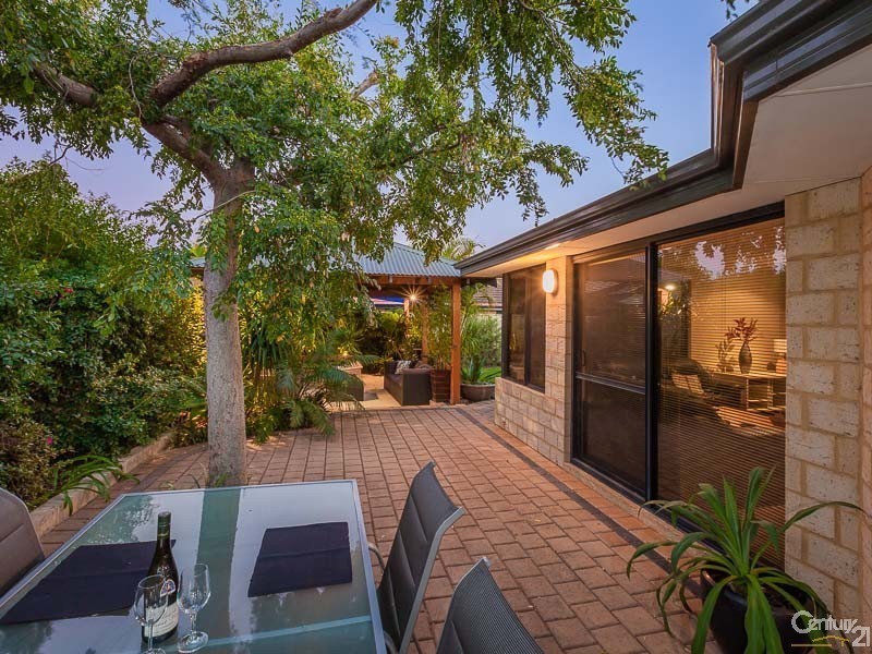 7 Haddon Way, Canning Vale WA 6155