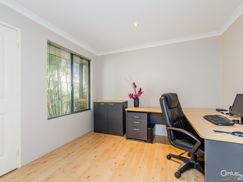 7 Haddon Way, Canning Vale WA 6155