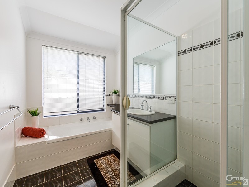 7 Haddon Way, Canning Vale WA 6155