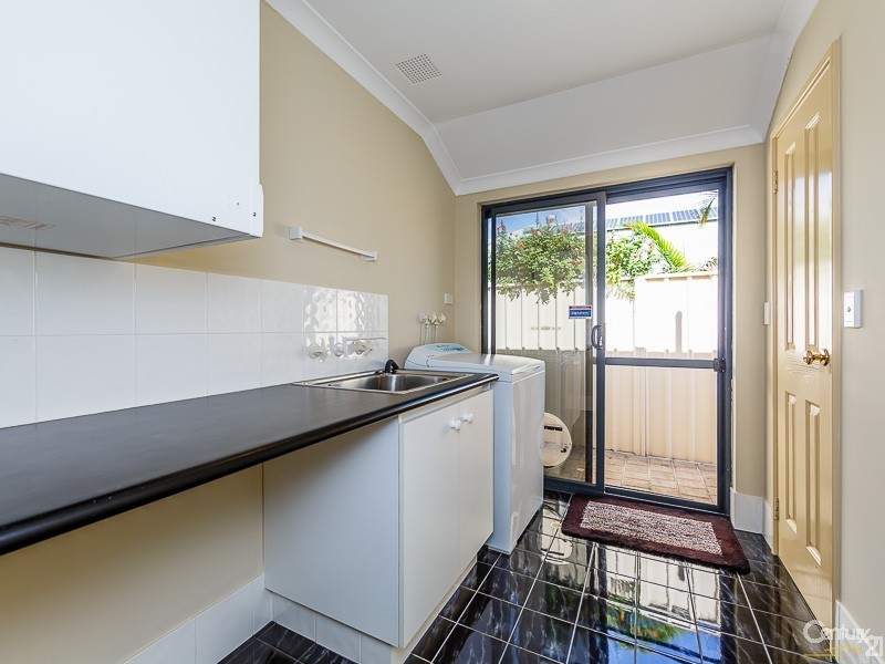 7 Haddon Way, Canning Vale WA 6155