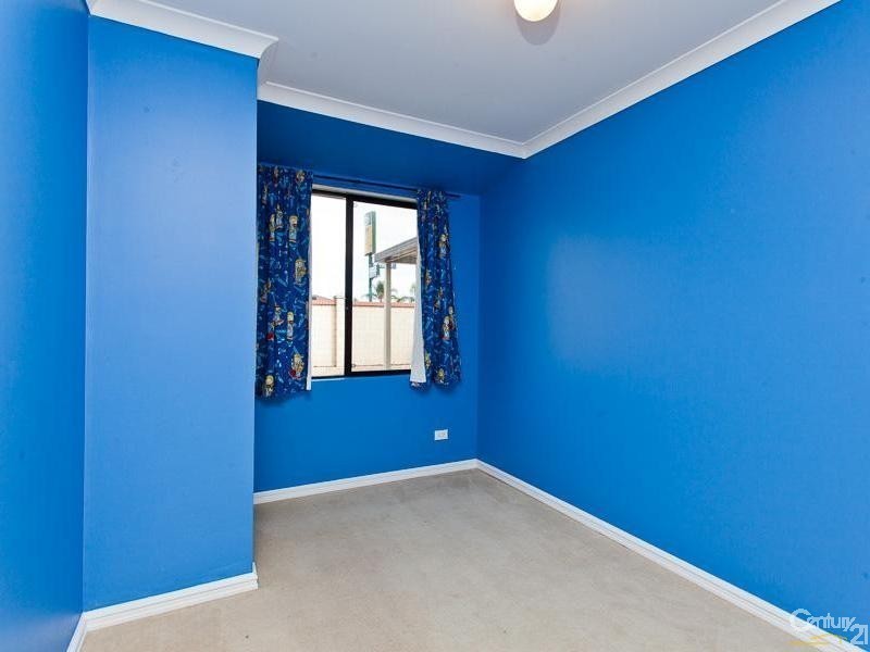 2 Turf Glen, Thornlie WA 6108