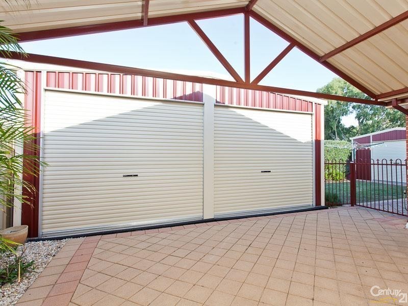 60 Cardiff Loop, Huntingdale WA 6110