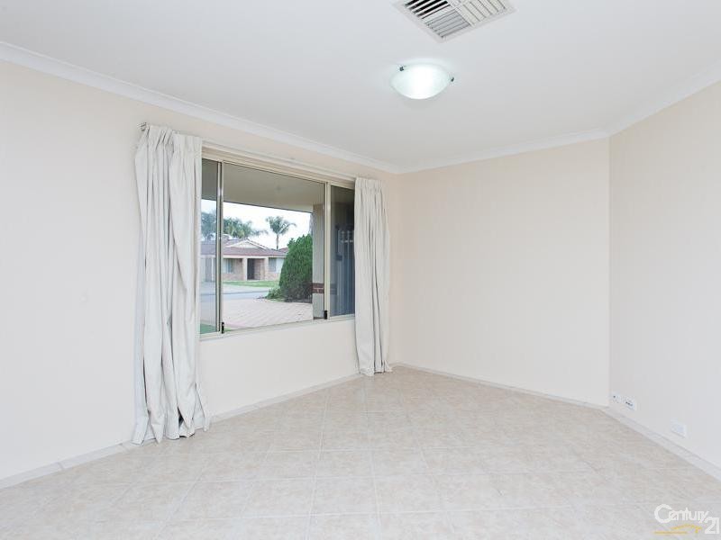 5 Firefalls Close, Huntingdale WA 6110