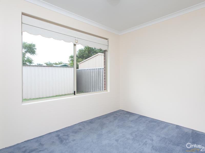 5 Firefalls Close, Huntingdale WA 6110