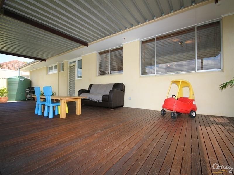 25 Kenmure Avenue, Ashfield WA 6054