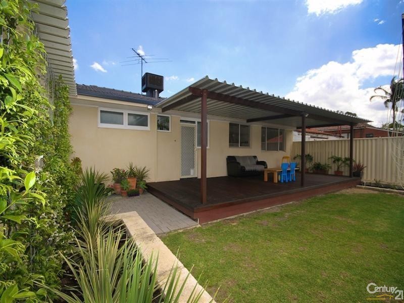 25 Kenmure Avenue, Ashfield WA 6054