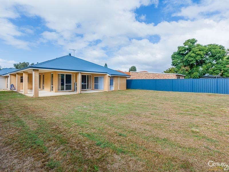 5 Tonbridge Way, Thornlie WA 6108
