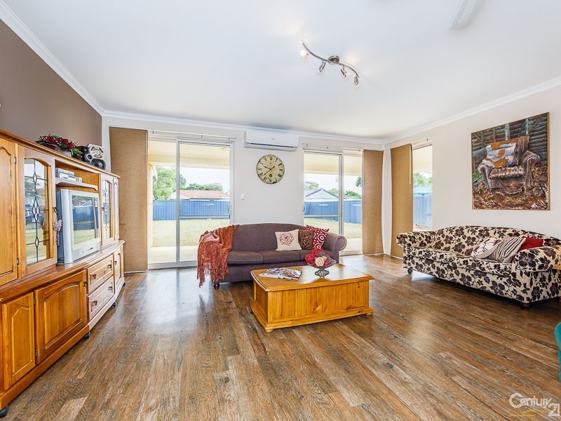 5 Tonbridge Way, Thornlie WA 6108