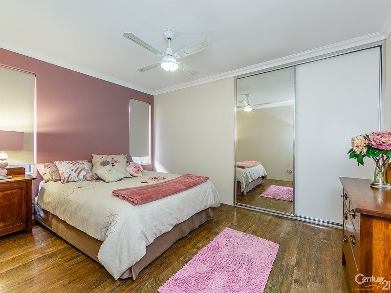 5 Tonbridge Way, Thornlie WA 6108