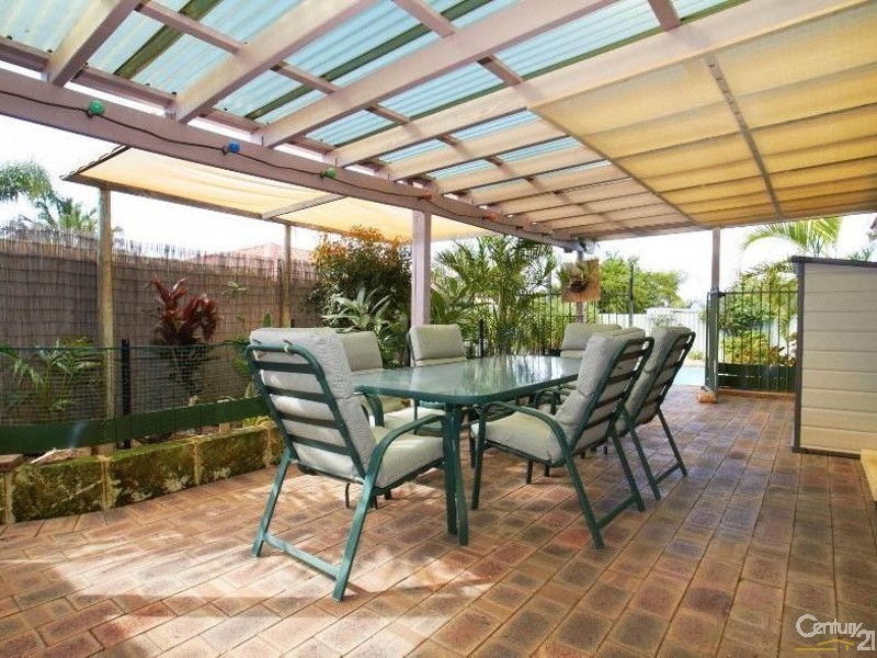 7 Hill Court, Thornlie WA 6108