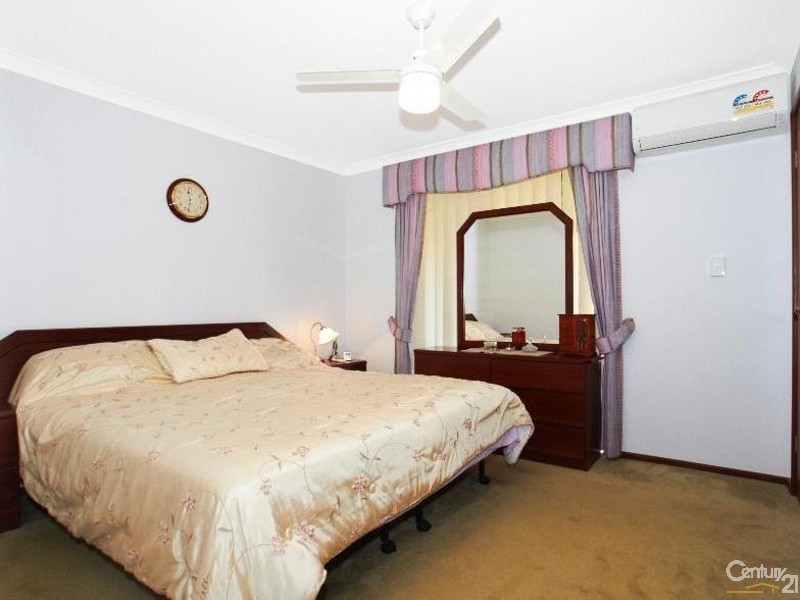 7 Hill Court, Thornlie WA 6108