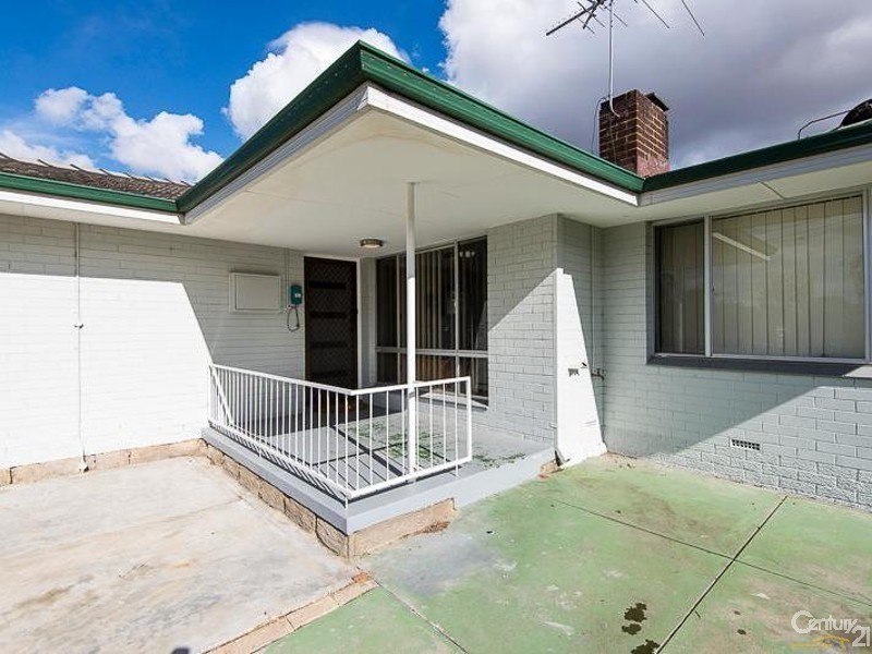 17 Lennox Road, Thornlie WA 6108