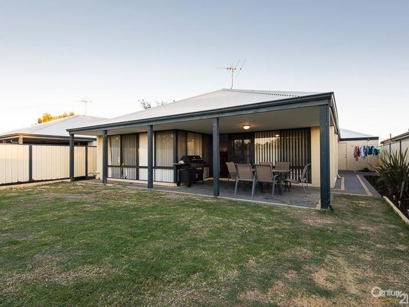 2/21 Monroe Turn, Success WA 6164