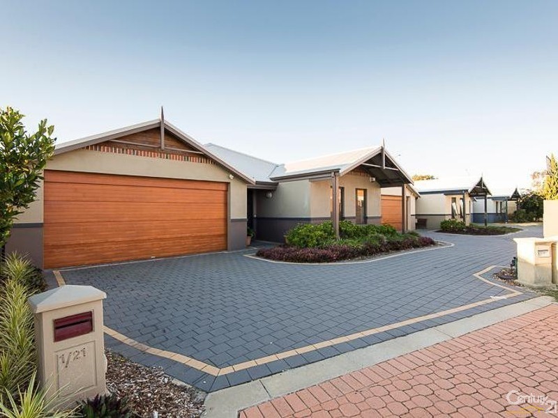 2/21 Monroe Turn, Success WA 6164