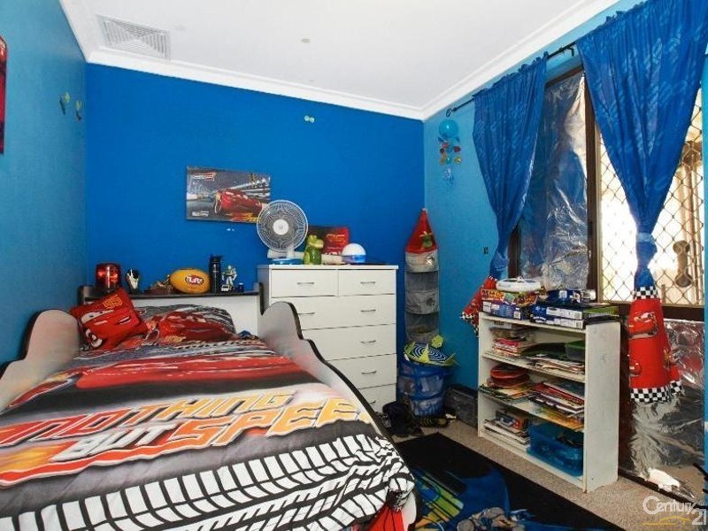 24 Hackettiana Avenue, South Lake WA 6164