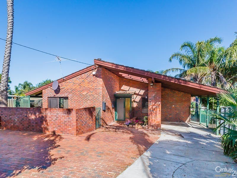 10 Oakfield Place, Kelmscott WA 6111