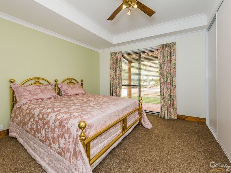54 Bruns Drive, Darling Downs WA 6122