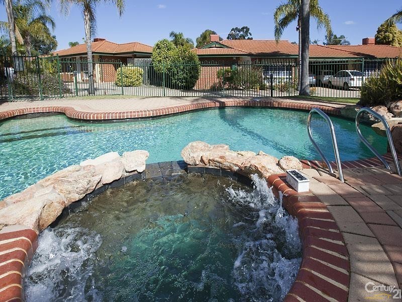 20/2 Glennis Close, Gosnells WA 6110