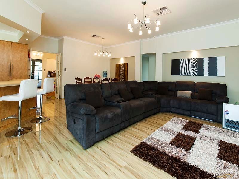 28 Oak Way, Baldivis WA 6171