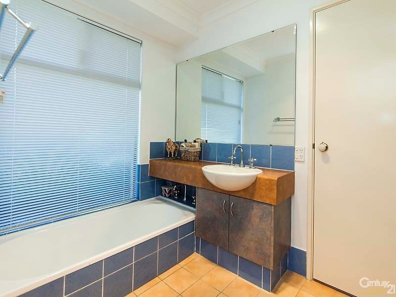 28 Oak Way, Baldivis WA 6171