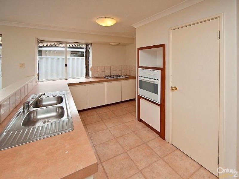 12a Gochean Avenue, Bentley WA 6102