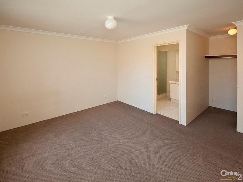 12a Gochean Avenue, Bentley WA 6102