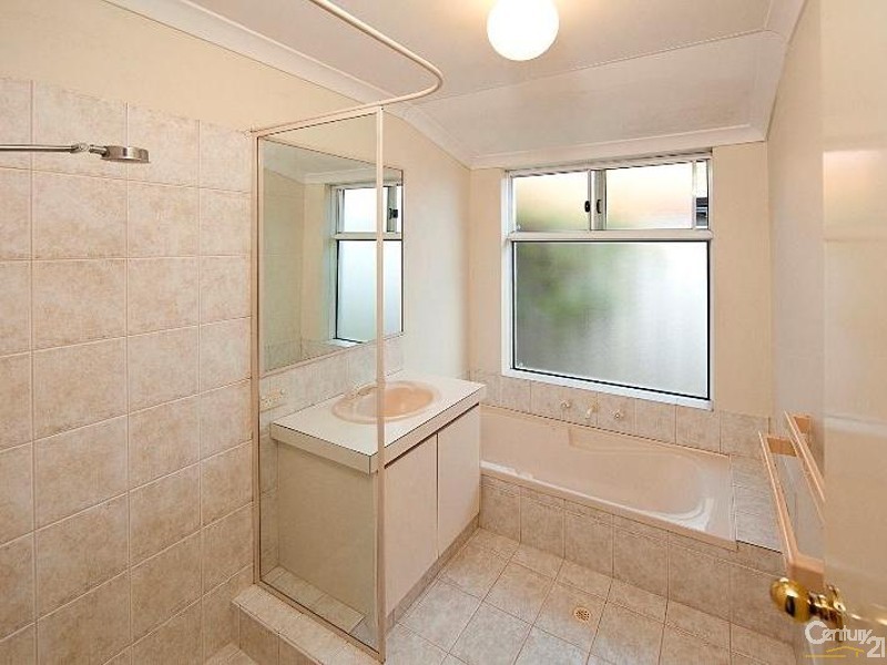 12a Gochean Avenue, Bentley WA 6102