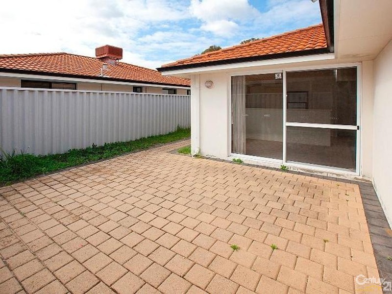 12a Gochean Avenue, Bentley WA 6102