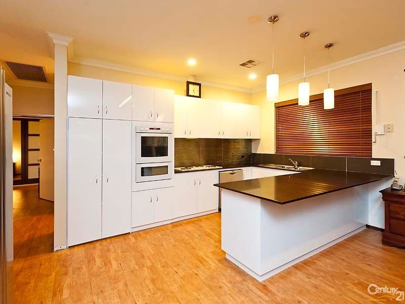 109 Brooklands Drive, Henley Brook WA 6055