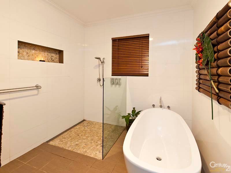 109 Brooklands Drive, Henley Brook WA 6055