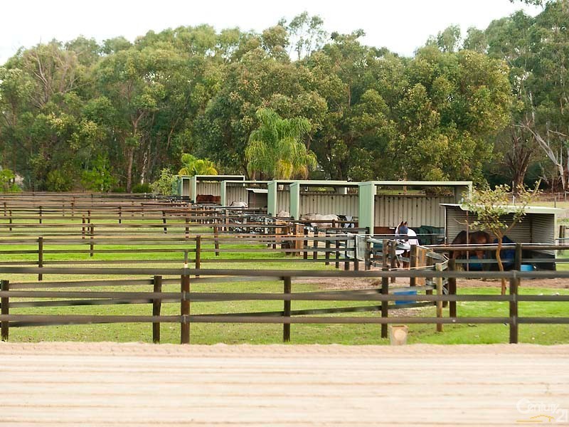 109 Brooklands Drive, Henley Brook WA 6055