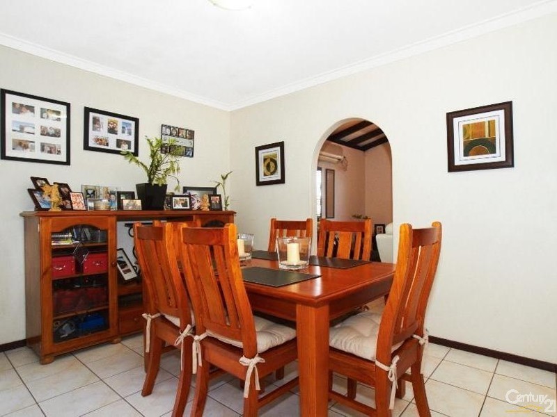 18b Spring Road, Thornlie WA 6108