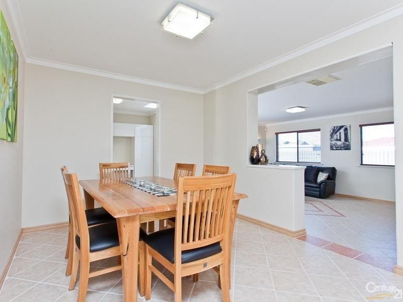 46 Harpenden Street, Huntingdale WA 6110