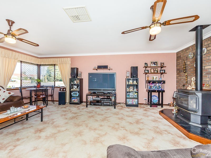 19 Cowper Street, Parkwood WA 6147