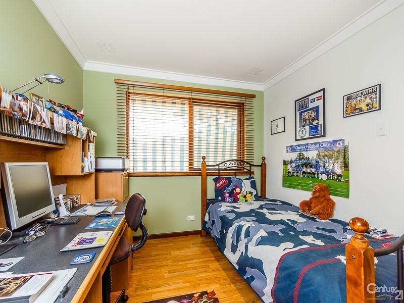 19 Cowper Street, Parkwood WA 6147