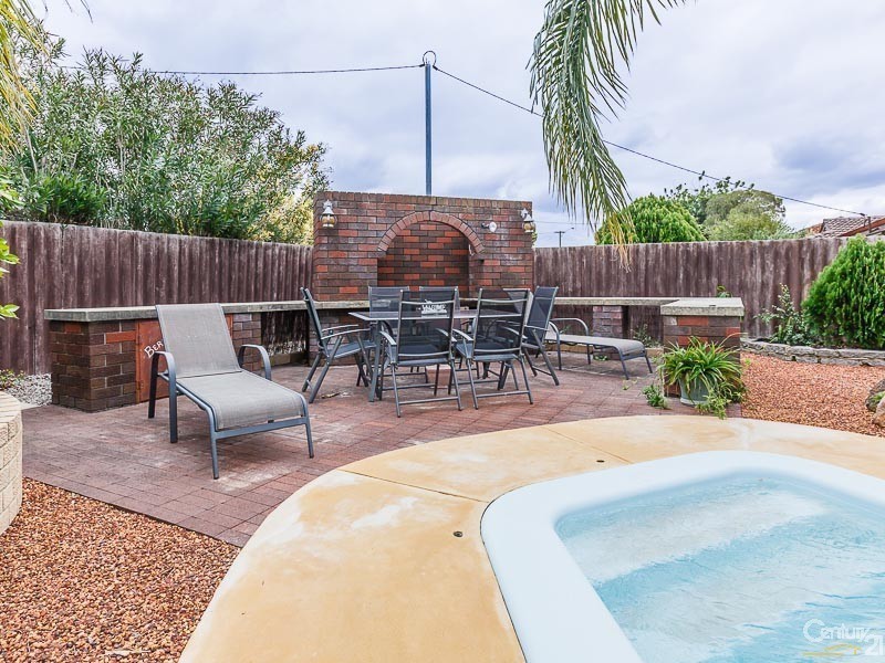 19 Cowper Street, Parkwood WA 6147