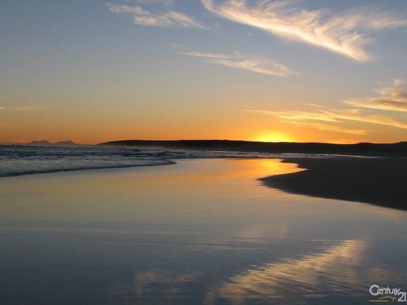 Lot 811 Barnes Drive, Bremer Bay WA 6338