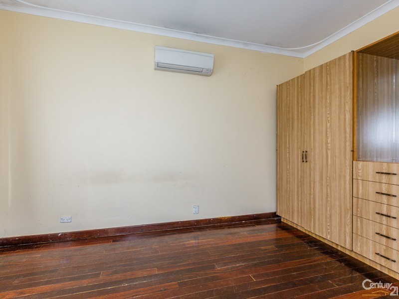 18 Hunt Street, Thornlie WA 6108