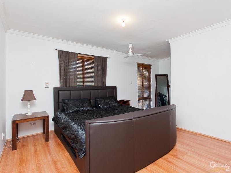 8 Selsdon Road, Camillo WA 6111