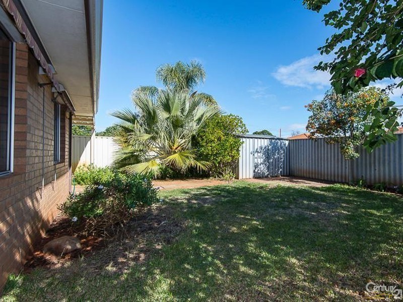 80a  Glyndebourne Avenue, Thornlie WA 6108