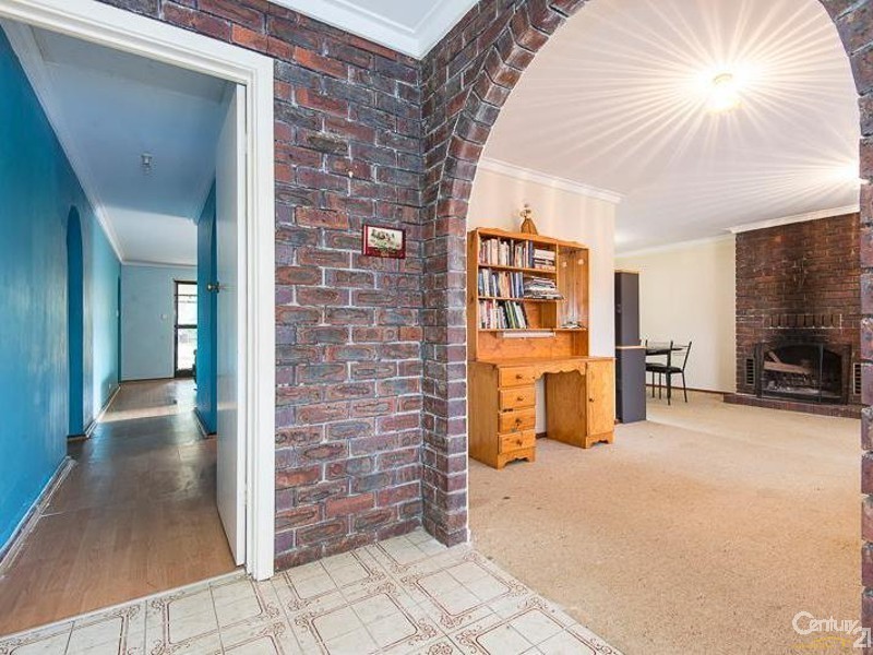 25 Jade Street, Mount Richon WA 6112